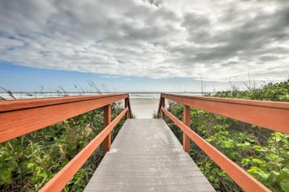 Oceanfront Cocoa Beach Condo with View -Walk to Pier! - image 4