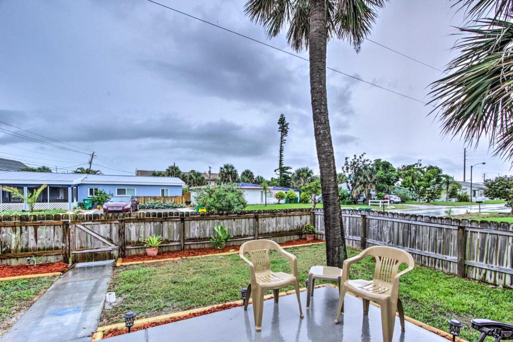 Cute Apt with Backyard and Grill - Steps to Cocoa Beach - image 7