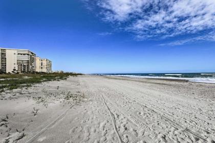 Oceanfront Condo with Balcony and Community Pool! - image 5