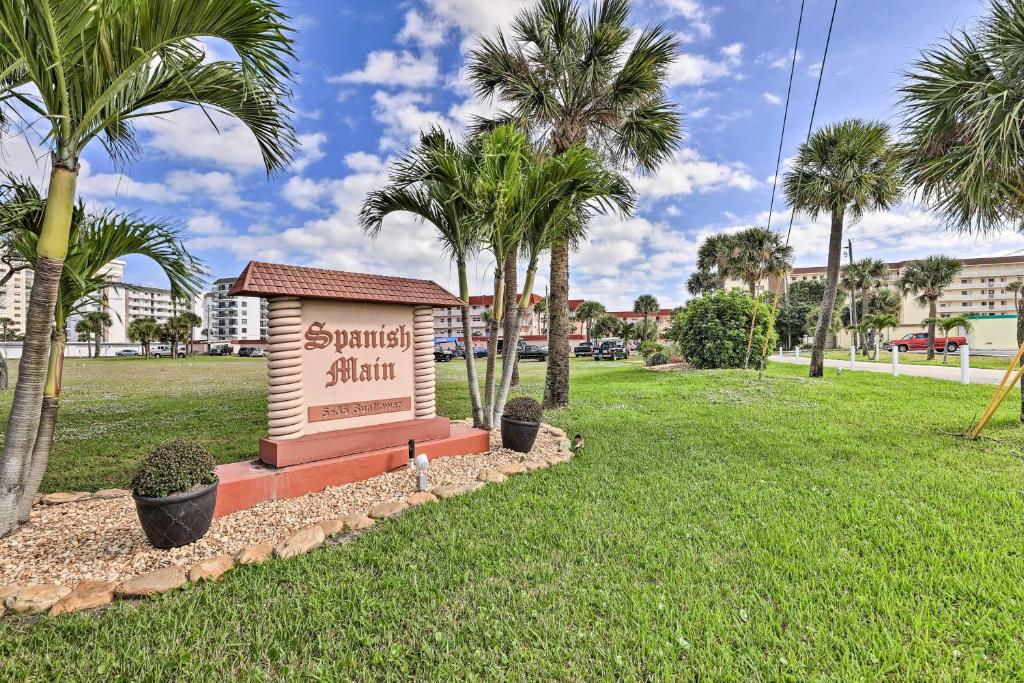 Oceanfront Condo with Balcony and Community Pool! - image 6