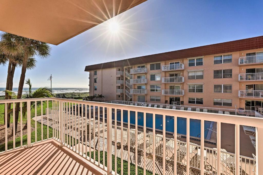 Inviting Cocoa Beach Condo with Ideal Location! - main image