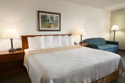 Days Inn by Wyndham Coeur d'Alene - image 5