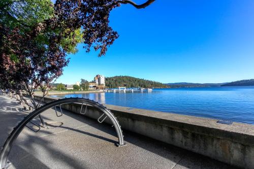 Front And Center Coeur d'Alene - image 2