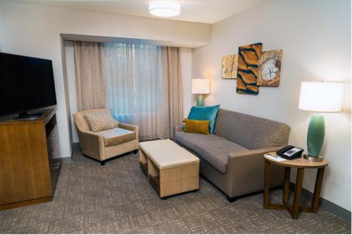 Staybridge Suites Coeur d'Alene an IHG Hotel - image 4