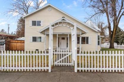 the Cottage On the Corner Coeur dAlene Idaho