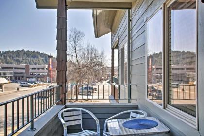 Modern Coeur dAlene Getaway Condo Walk Downtown! - image 17