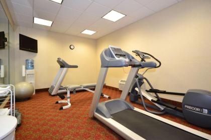 SureStay Plus Hotel by Best Western Coffeyville - image 2