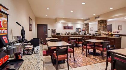 SureStay Plus Hotel by Best Western Coffeyville - image 3