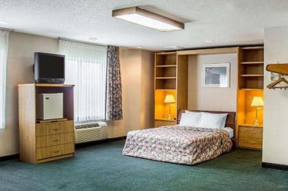 Rodeway Inn Abbotsford - image 10