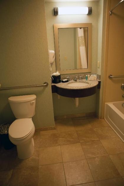 Hampton Inn Colby - image 15