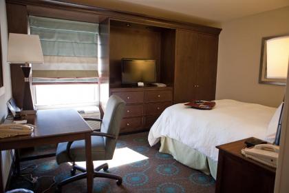 Hampton Inn Colby - image 7