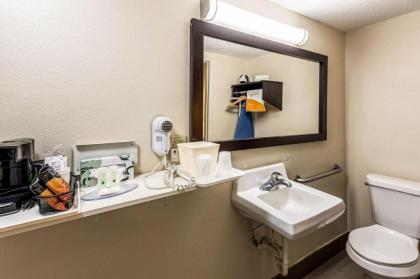 Quality Inn Colby - image 11