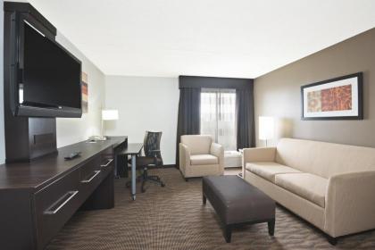 Holiday Inn Express Hotel & Suites Colby an IHG Hotel - image 14