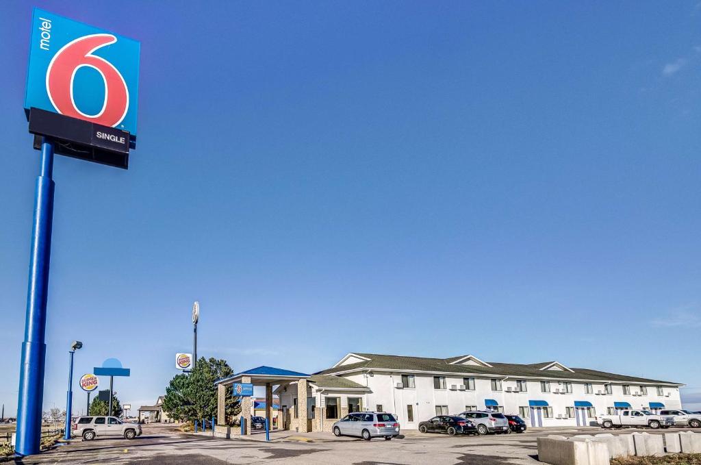 Motel 6-Colby KS - main image