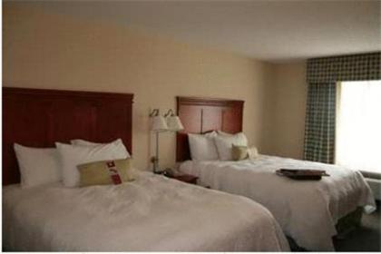 Hampton Inn Coldwater - image 11