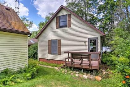 Waterfront Cottage with Deck and Dock on Dragon Lake! - image 10