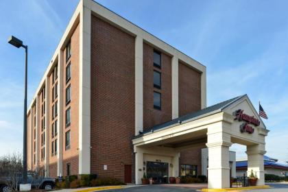 Hampton Inn College Park - image 5