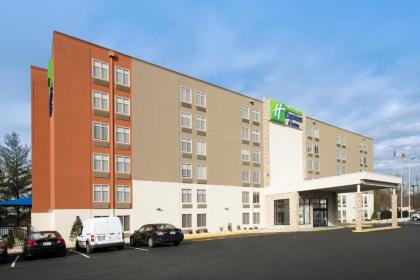 Holiday Inn Express & Suites College Park - University Area an IHG Hotel - image 6