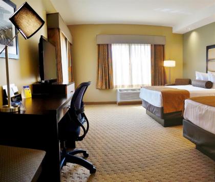 Best Western Plus College Park Hotel - image 2