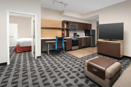 TownePlace Suites by Marriott College Park - image 11