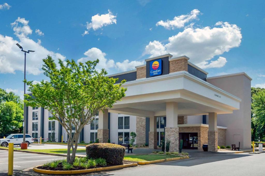 Comfort Inn Atlanta Airport - main image