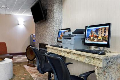 Best Western Plus Hotel & Suites Airport South - image 4