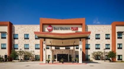 Best Western Plus College Station Inn & Suites - image 2