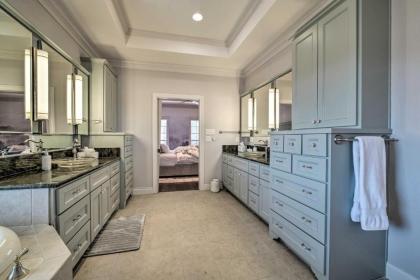 Luxurious Aggieland Retreat - 14 Mi to AandM! - image 13