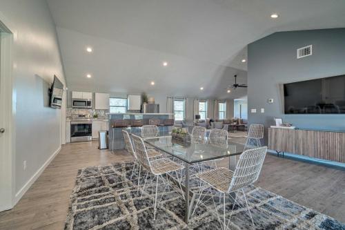 Modern Luxury Living in College Station! - main image