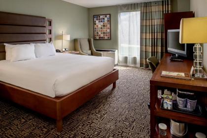 DoubleTree by Hilton Collinsville/St.Louis - image 10