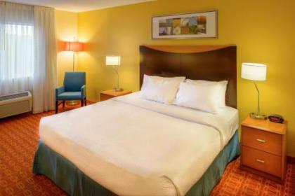 Fairfield Inn Saint Louis Collinsville - image 9