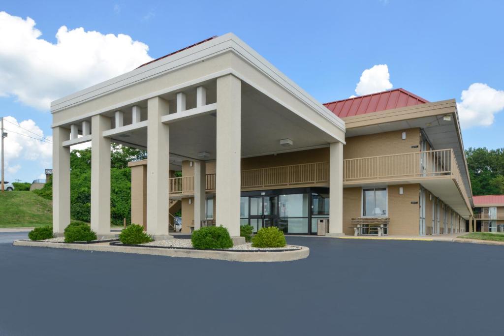 Americas Best Value Inn - Collinsville / St. Louis - main image