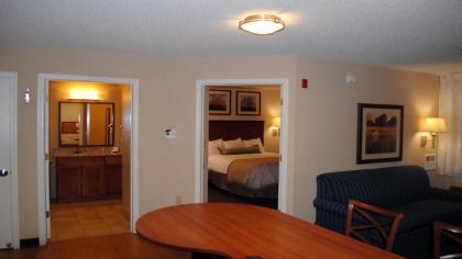 Candlewood Suites Colonial Heights - Fort Lee an IHG Hotel - image 15