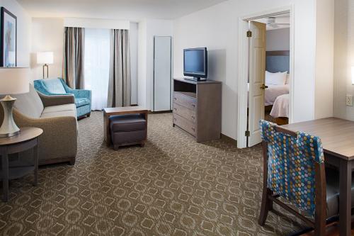 Homewood Suites by Hilton Colorado Springs-North - image 5