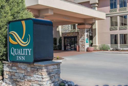 Quality Inn South Colorado Springs - main image