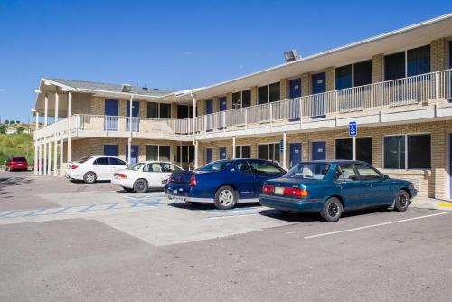 Motel 6-Colorado Springs CO - image 3