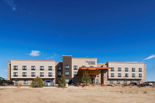 Fairfield Inn & Suites by Marriott Colorado Springs East - image 3