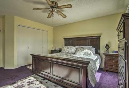 Colo Springs Home 5 Mins to Cheyenne Mtn and DT! - image 3