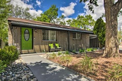 The Springs Bungalow with Patio by Memorial Park - image 4