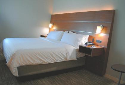 Holiday Inn Express & Suites - Columbia City an IHG Hotel - image 3