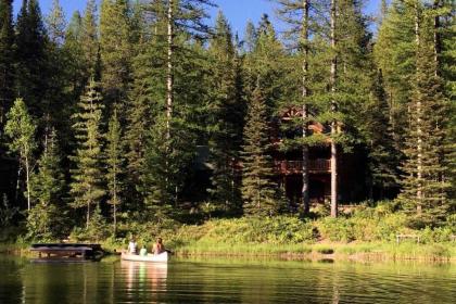 Rustic Lakefront Cabin about 12 Mi to Glacier Ntl Park! - image 12