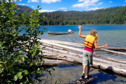 Rustic Lakefront Cabin about 12 Mi to Glacier Ntl Park! - image 13