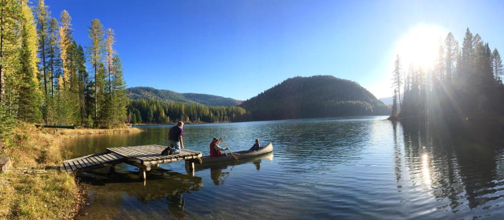 Rustic Lakefront Cabin about 12 Mi to Glacier Ntl Park! - image 6