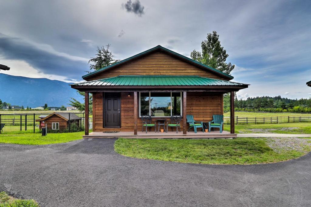 Cabin with Porch and View about 19 Mi to West Glacier - main image