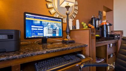 Best Western Columbia - image 5