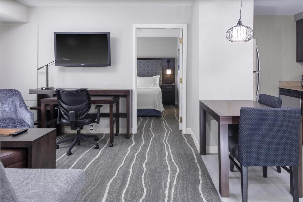 Homewood Suites by Hilton Columbia - image 3