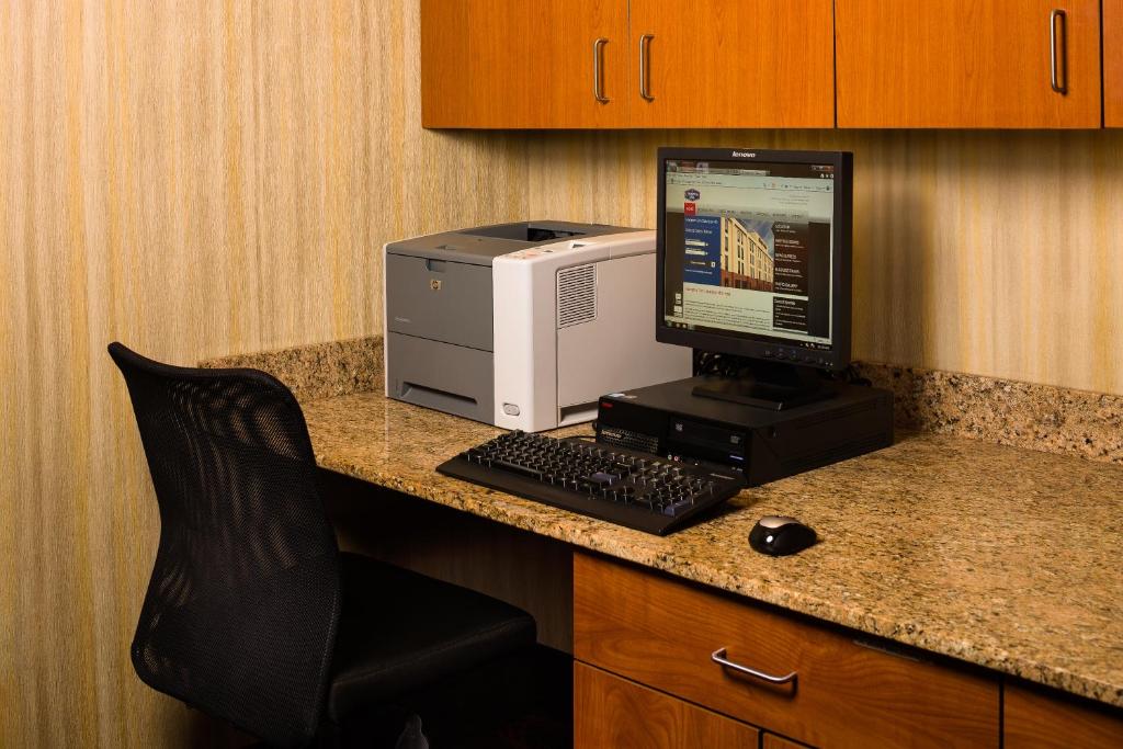 Hampton Inn Columbia MD - image 7