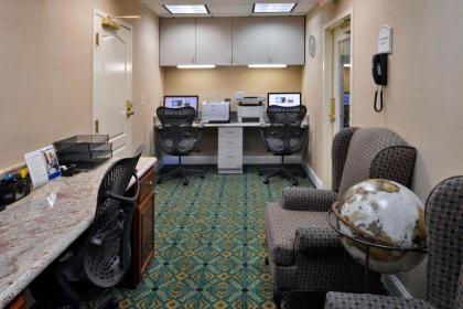 Hilton Garden Inn Columbia - image 9