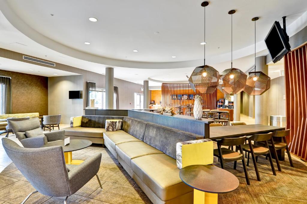 SpringHill Suites by Marriott Columbia - image 7