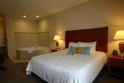 Hilton Garden Inn Columbia - image 10